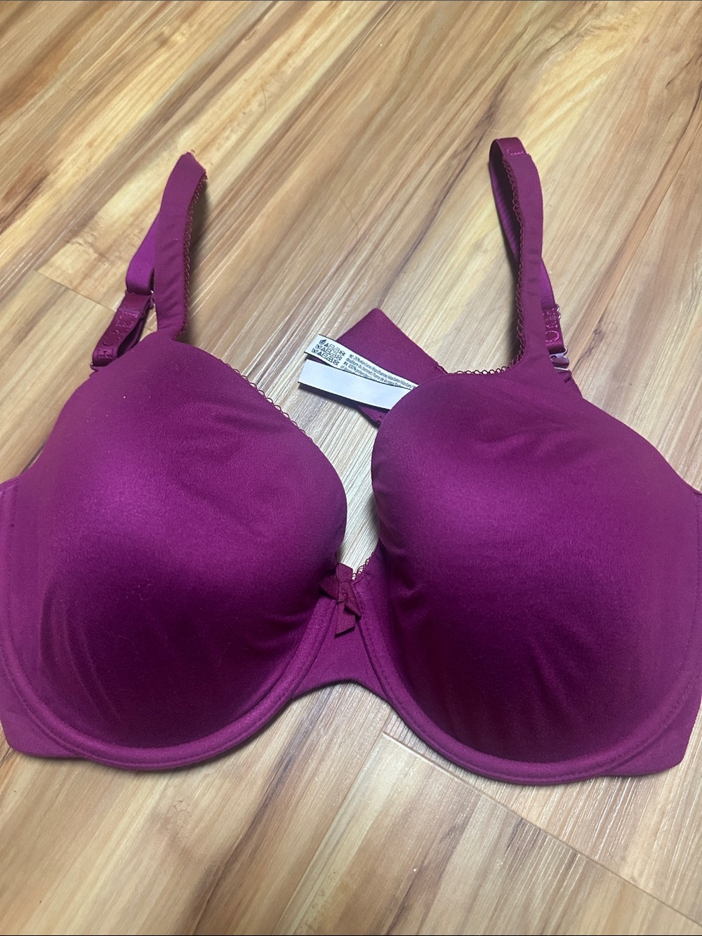 Victoria's Secret Smooth T-Shirt Bra in Deep Magenta 36DD
